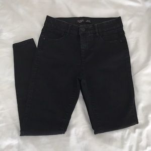 Fashion Nova Black Skinny Jeans
